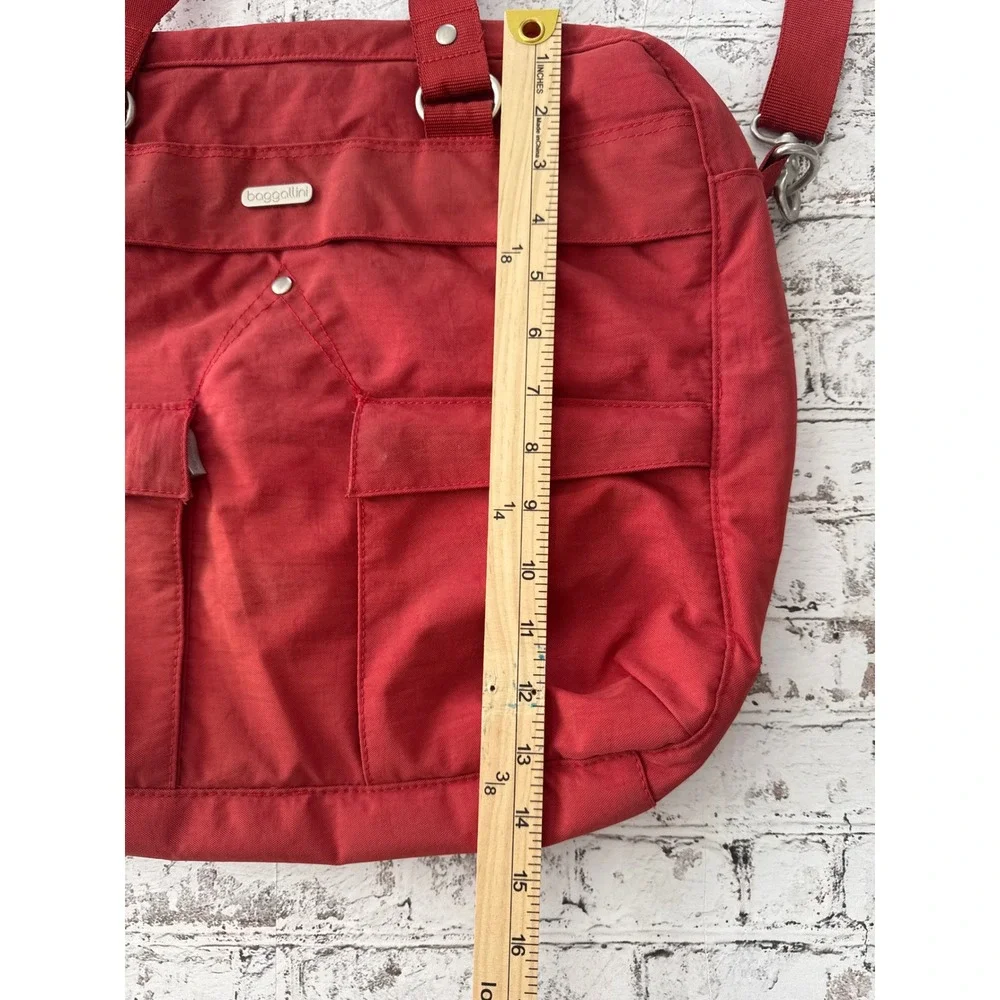 Baggallini Red Nylon Messenger Laptop Bag Crossbody Travel Organizer Tote